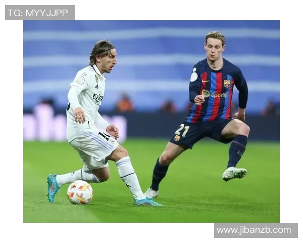 足球场上的灵动舞者跑位出色的明星球员们如何改变比赛格局 足球场上的灵动舞者跑位出色的明星球员们如何改变比赛格局